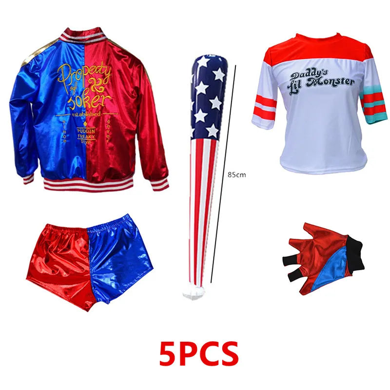 Vestimenta de qualidade  Universo DC para crianças  Transformação em personagem  Traje para festa a fantasia  Traje da Arlequina  Roupa temática da DC Comics  Realização de sonhos infantis.  Moda infantil de vilã  Fantasia para festas infantis  Fantasia autêntica de super-vilã  Fantasia Arlequina infantil  Estilo da Arlequina  Diversão com a Arlequina  Confiança infantil  Caos da Arlequina  Brincadeiras como super-vilã  Ação e diversão  Aventuras da Arleq